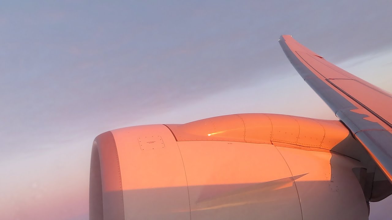 Porter Airlines E195-E2 taxi and takeoff from Toronto Pearson Airport | YYZ