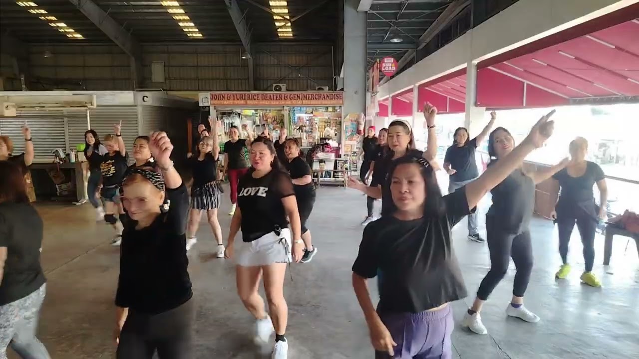 Warm Up | Regular Zumba With Coach Vin | Herbalife Ladies and Zumba Friends