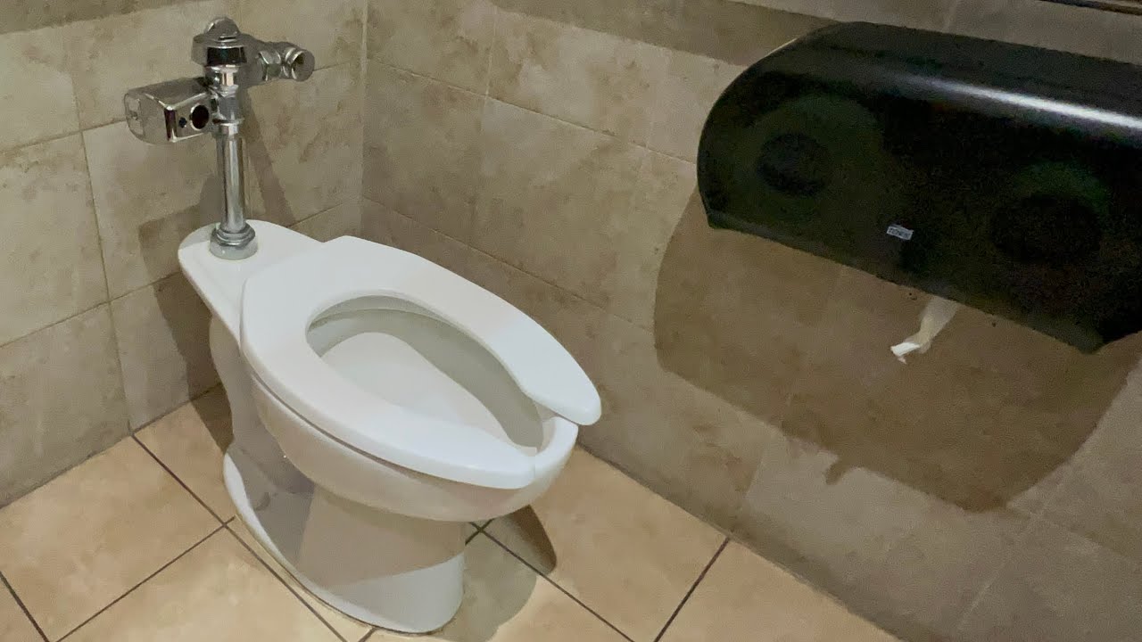 American Standard Madera Toilet Flush | Kids City Adventure, Kapolei, Oahu, Hawaii | Desensitization