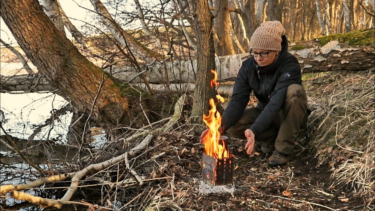 Соло ночевка зимой с брезентом | кустовая коробка | 0°С | Открытый ночлег на берегу озера | АСМР