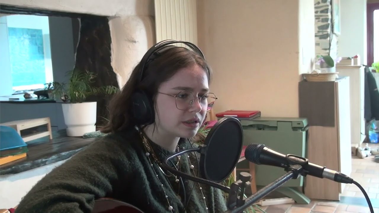 Julie - Chant - #VOICE