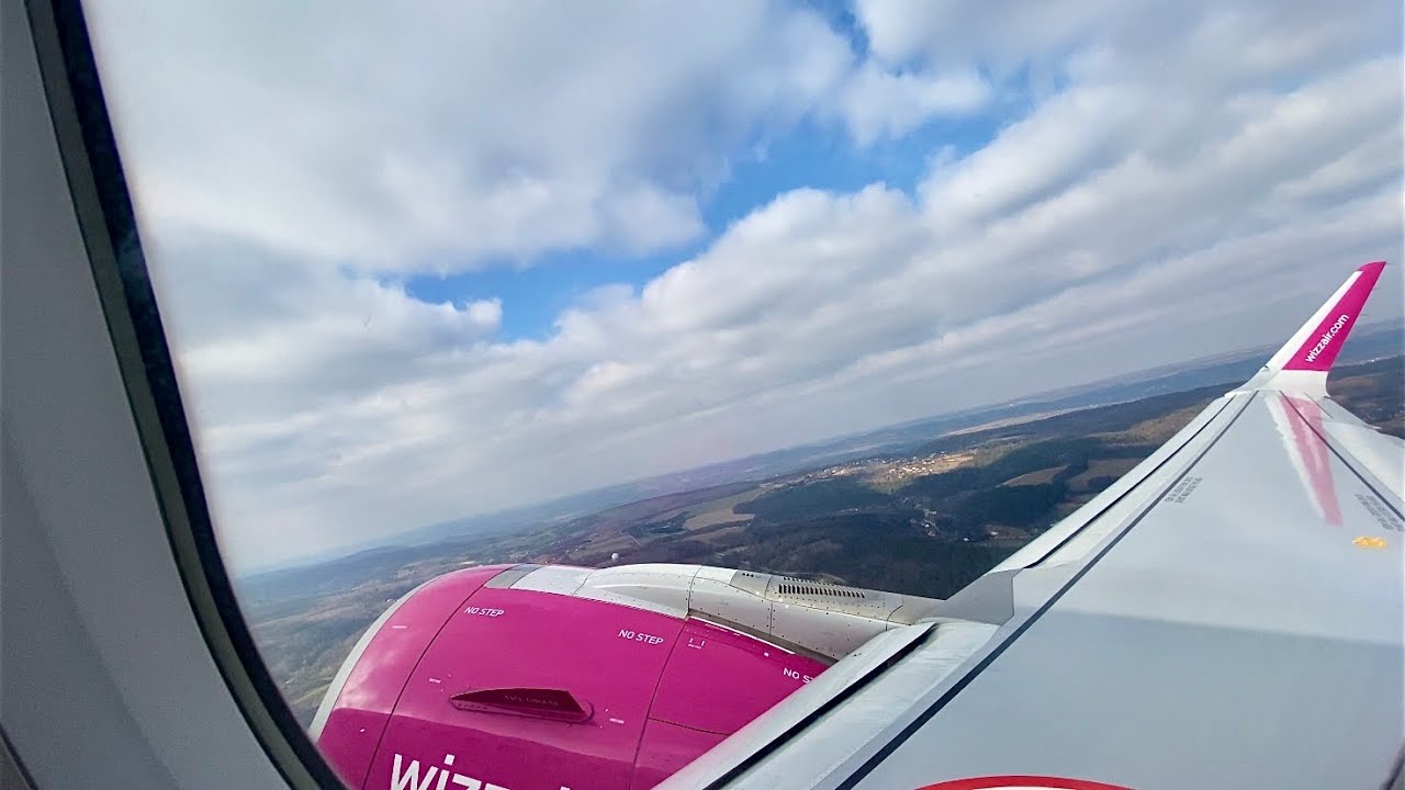 🇵🇱 Takeoff from Kraków Balice Airport, Wizz Air Airbus A321neo 🛫