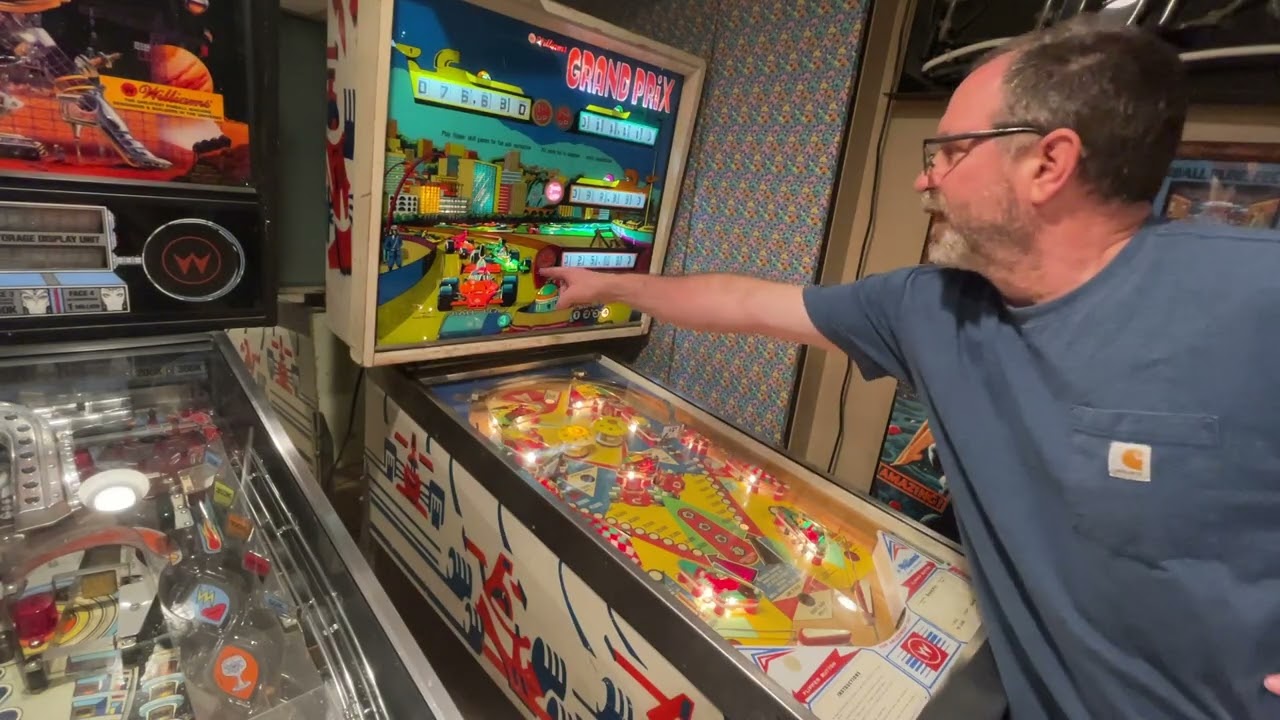 1976 Williams Grand Prix pinball machine for sale