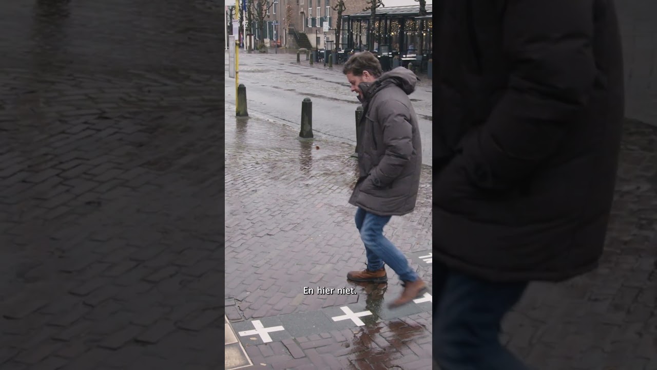 'Dan ben je vet illegaal bezig! 😳 #npo3 #vuurwerk