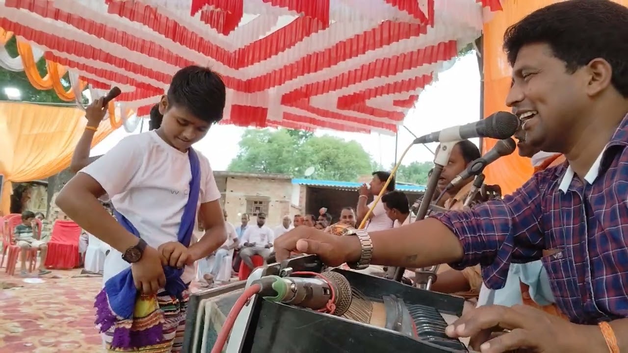 बालम बहुत सतावें हमका परदेसवा में जाए के💃🙏🕺🌹♥️💯🙏🤣🤣🤣😂😂 उदय राज यादव और साथियों की आवाज में