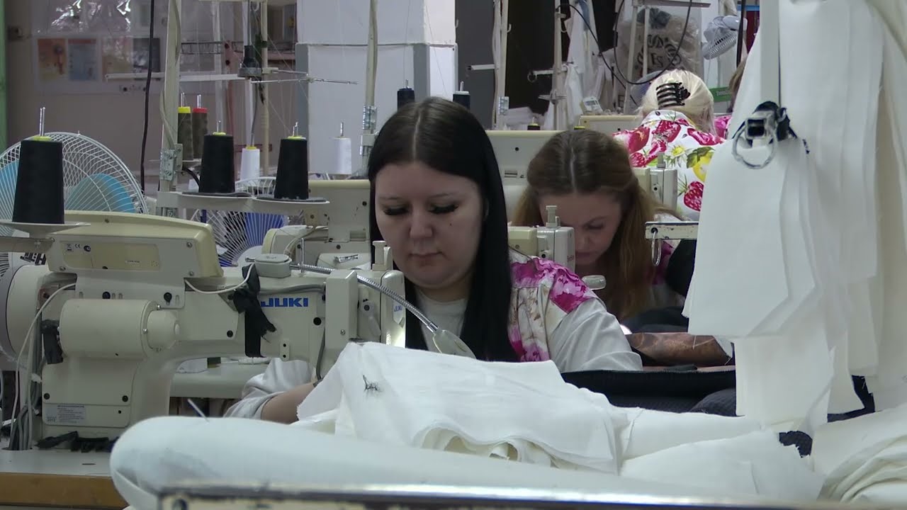 Уникальные жилеты для обогрева телят производят в Солигорске