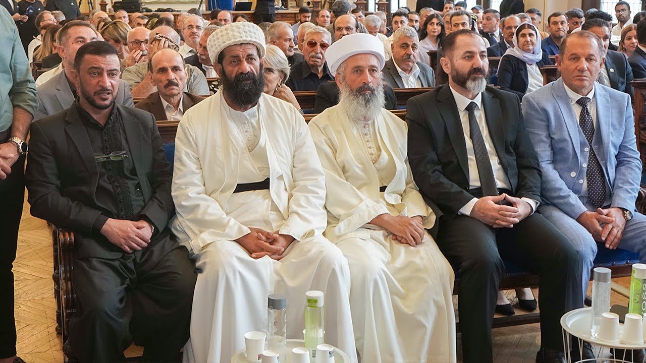 Dehemîn salvegera jenosîda Êzidiyan li Parîsê