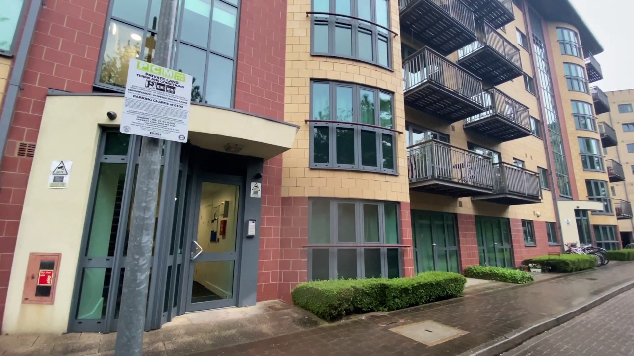 Video Tour | Nonsuch House, Chapter Way, Colliers Wood SW19 | Samuel Estates