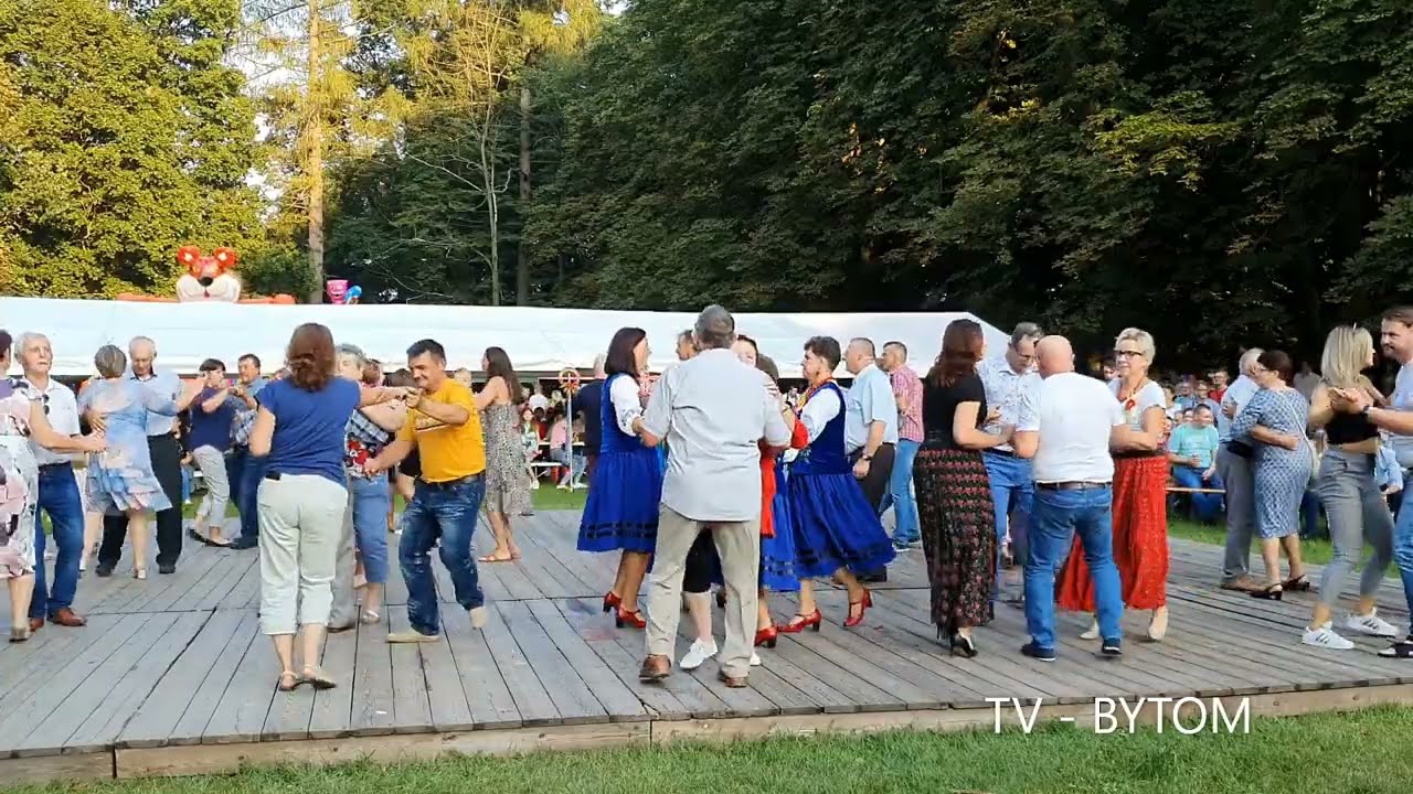 Potańcówka na dechach  w Nagłowicach  z Kapelą 