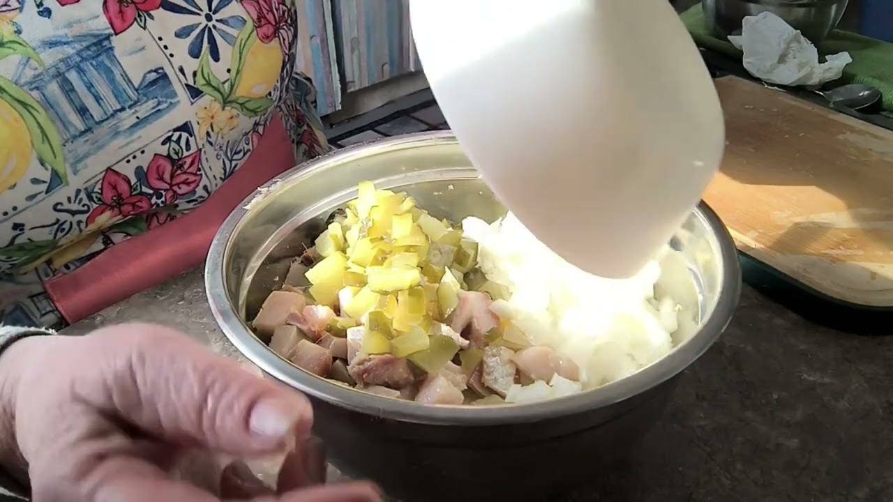 САЛАТ СЕЛЁДКА С КАРТОШКОЙ