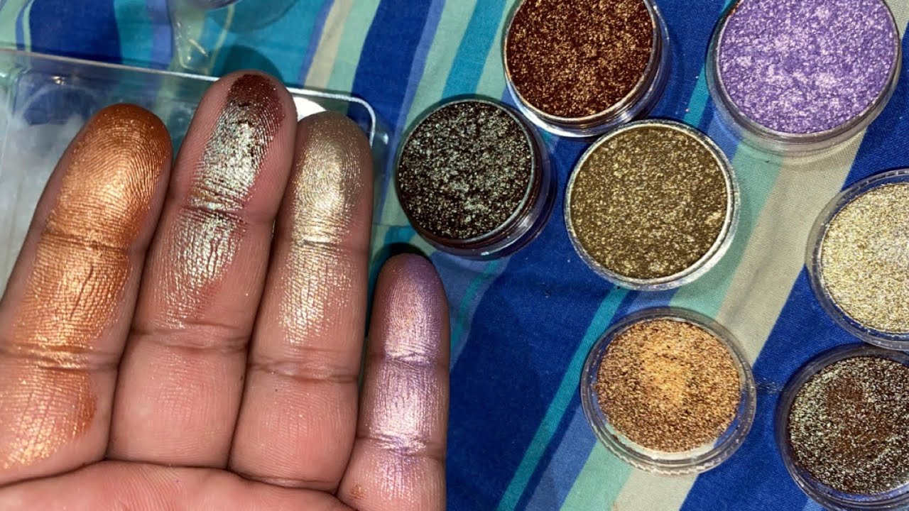 Opera Cosmetics PR. Glitters, Chunky Glitters and Pigments.