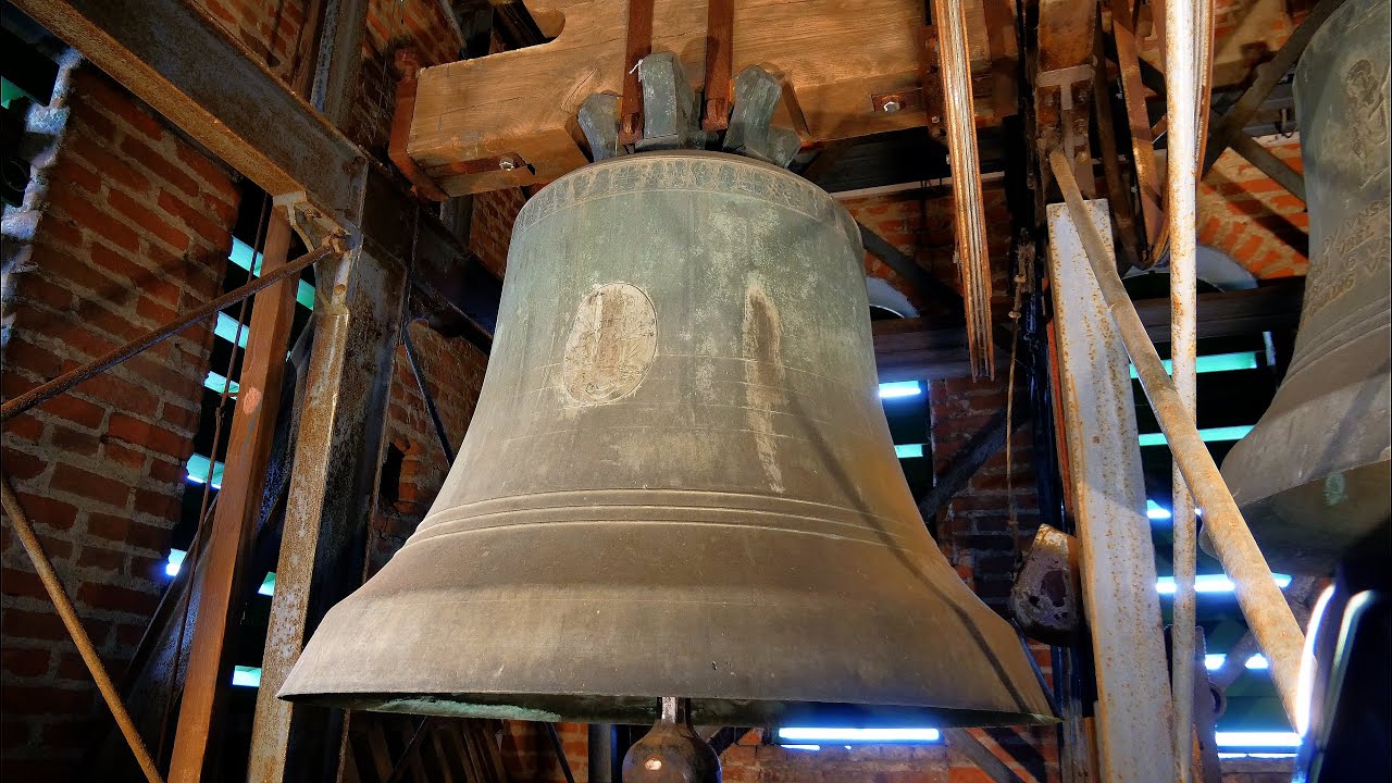 Oggelshausen (D - BW) Die Glocken der Pfarrkirche St. Laurentius