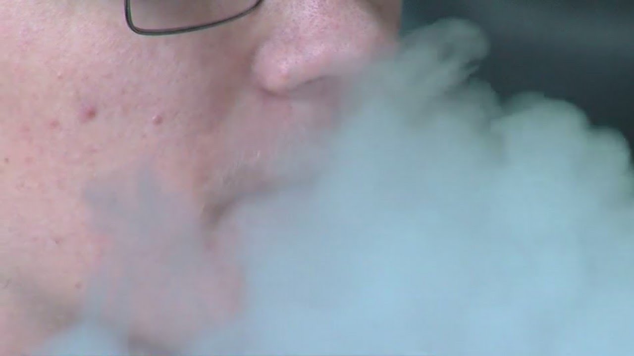 FDA cracks down on Juul and 4 other e-cig companies