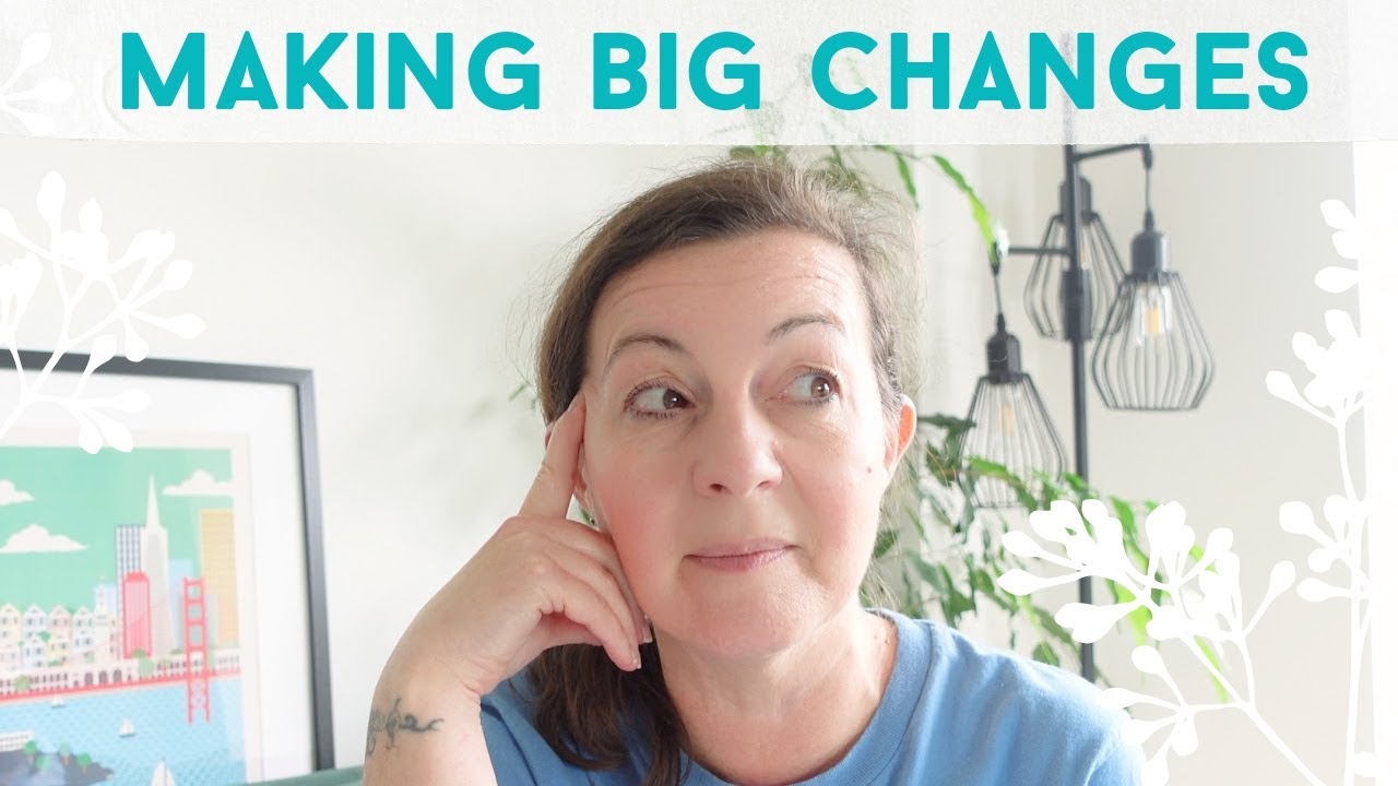 MAKING LIFE CHANGES I Cozy Weekend | Kitchen Cupboard Declutter | Easy Coronation Chicken