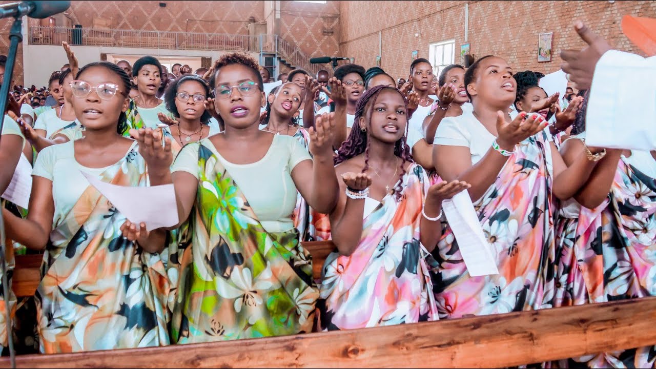 MARIYA MUVYEYI MUTAGATIFU #gospel #maria #gospelmusic