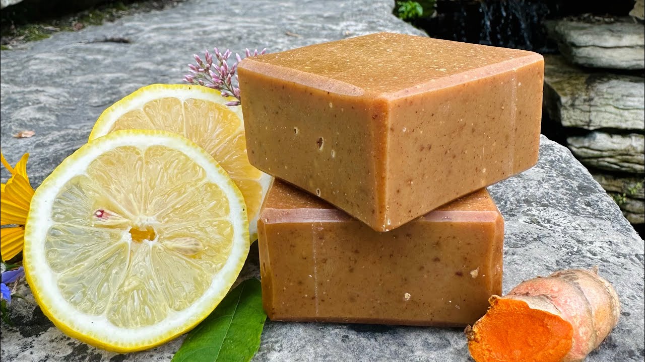 Making Homemade Lemon and Turmeric Soap From Scratch At Home🍋