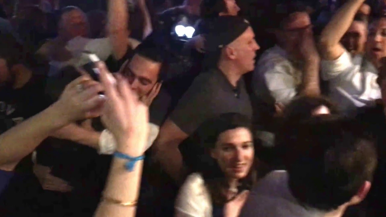 Villanova vs North Carolina final shot to win National Title at Gullifty's Bar Lancaster Ave PA