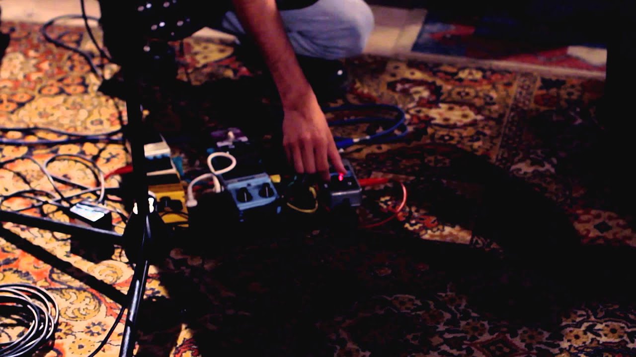 Soda Fabric-Close Your Clothes (Live @ Anova Studios)