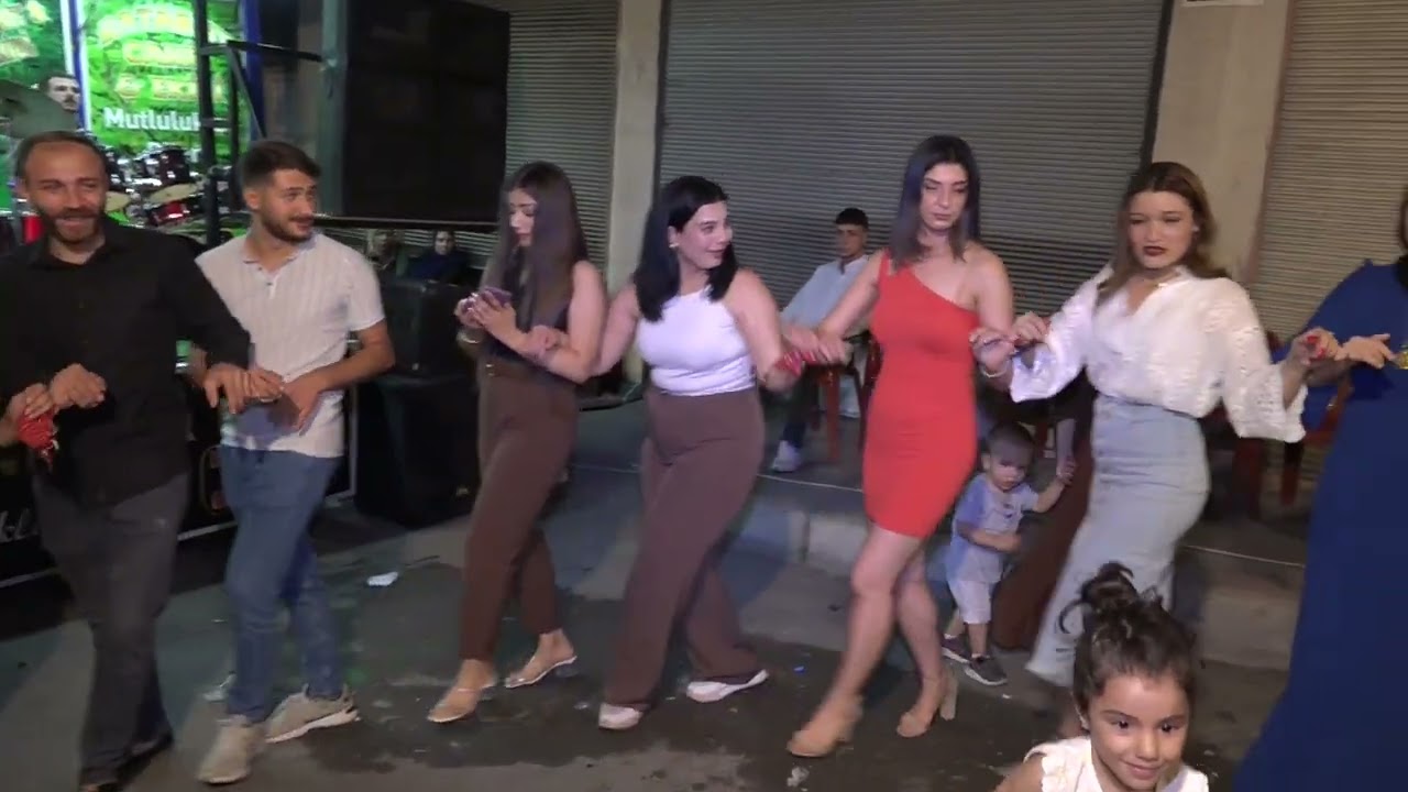 Baterist Cahit Ve Ekibi İle  Mesut Kamera Farkıyla Zöhre & Ramazan Kına Merasimi  2 ( Yaylacık ) ...