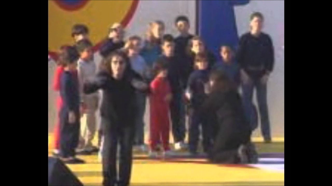 Qui vol entrar en aquest rondeu (Qui s'enganxa a la Rodanxa en aranès) Club Super3