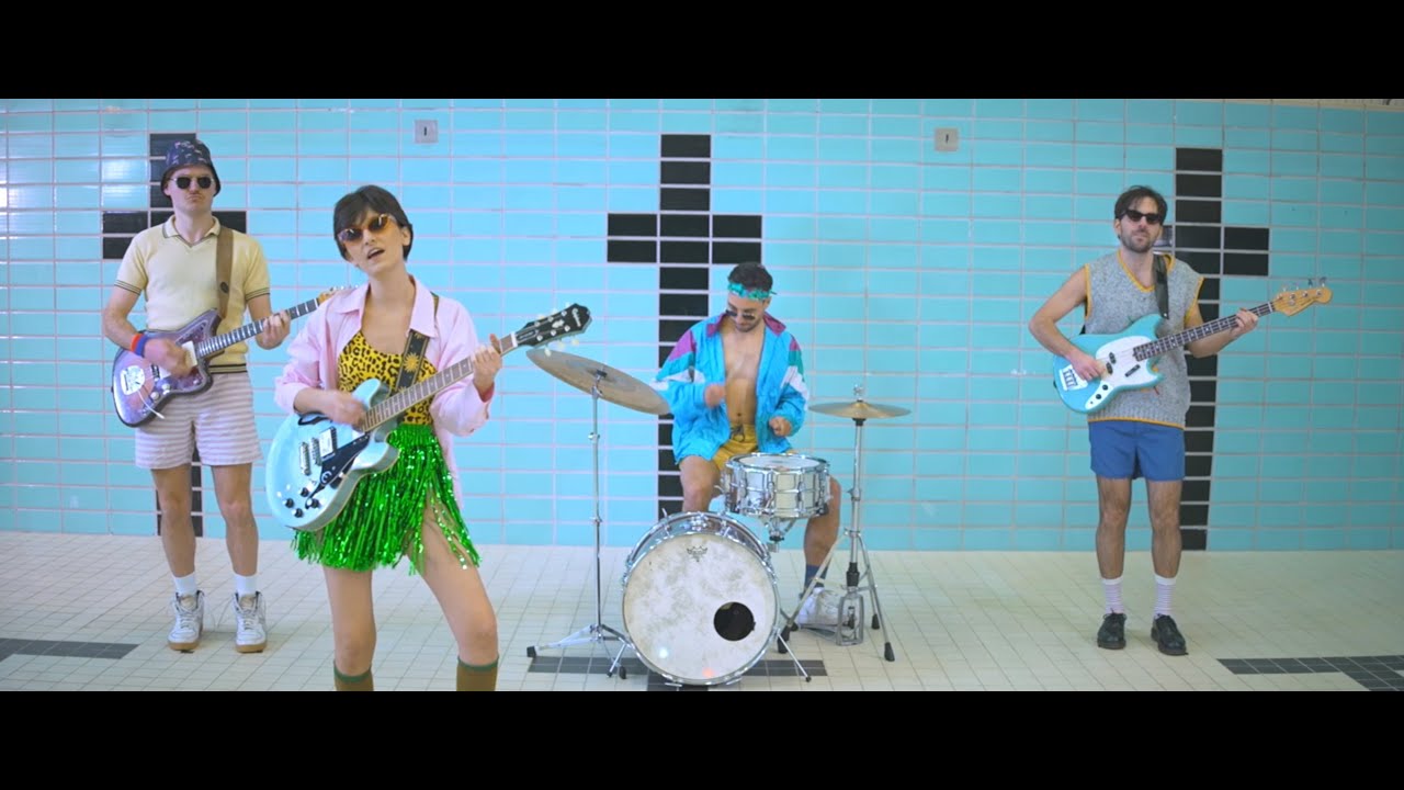 tiigre - Hot Dreams (Official Music Video)