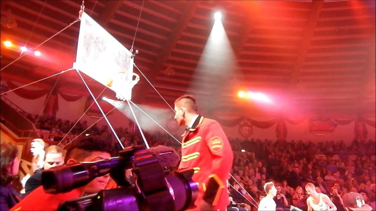 Circus Krone: 2. Winterprogramm 2017 beginnt mit einer Premiere am 1.2.2017 Teil 4/4