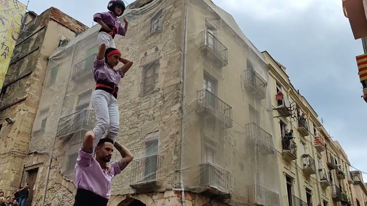 Pilars caminants. Diada de la Merc&egrave;.#Tarragona #SantaTecla700 #SantaTecla2022