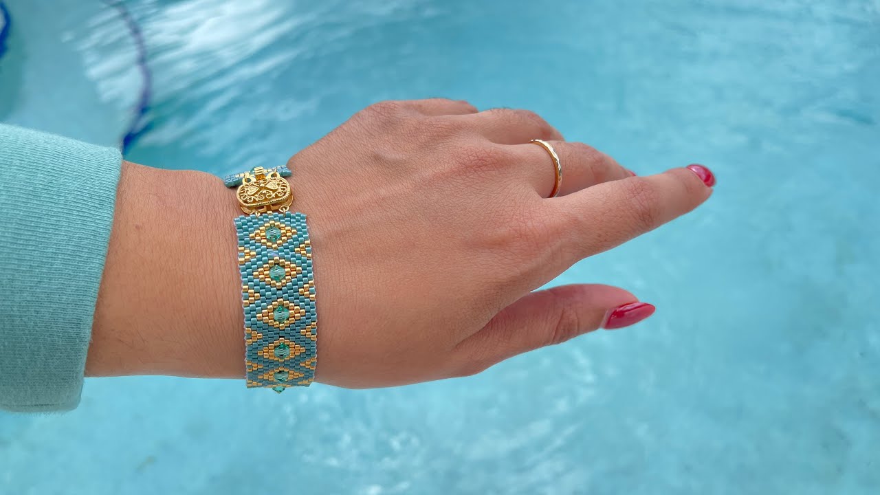 Aqua Rhombus and Crystal Bracelet 💎