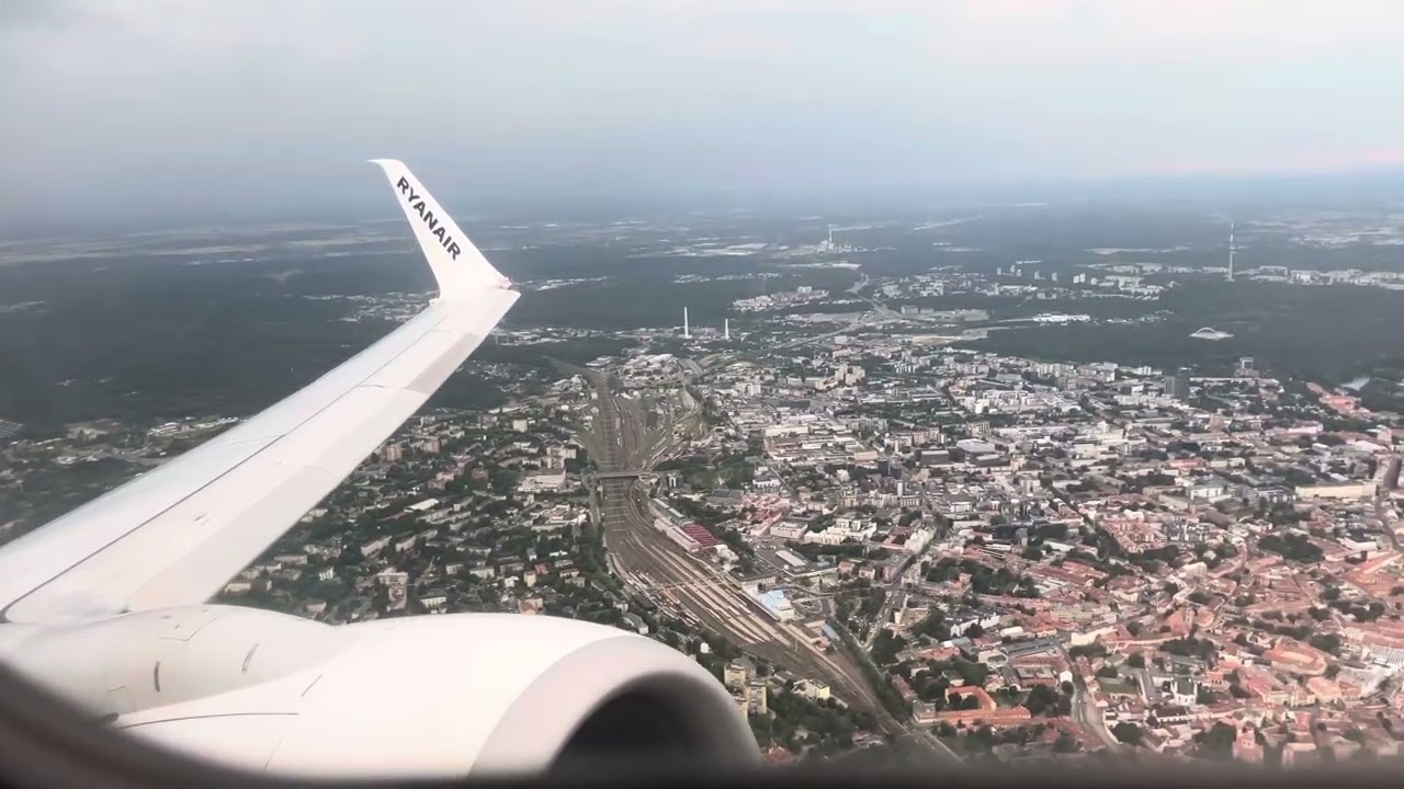 FR1501 - Departure from vilnius airport