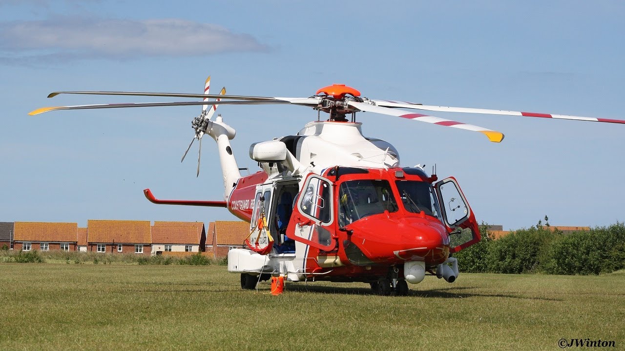 HMCG Aw189 G-MCGR familiarisation training with Seahouses RNLI