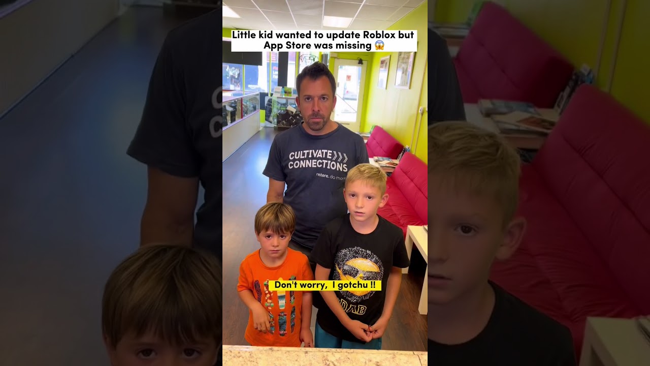 App Store was missing ,Little kid couldn&rsquo;t update his Roblox 🥲 #shorts #apple #iphone #ios #roblox
