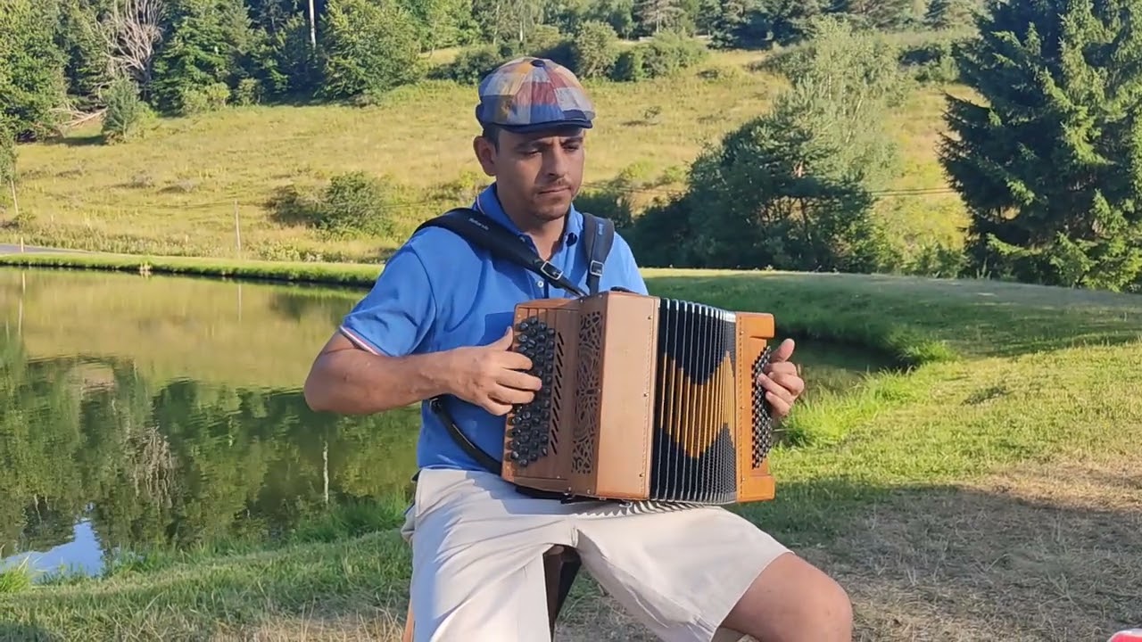 Au bord de l'eau de Rémi Geffroy, à l'accordéon chromatique