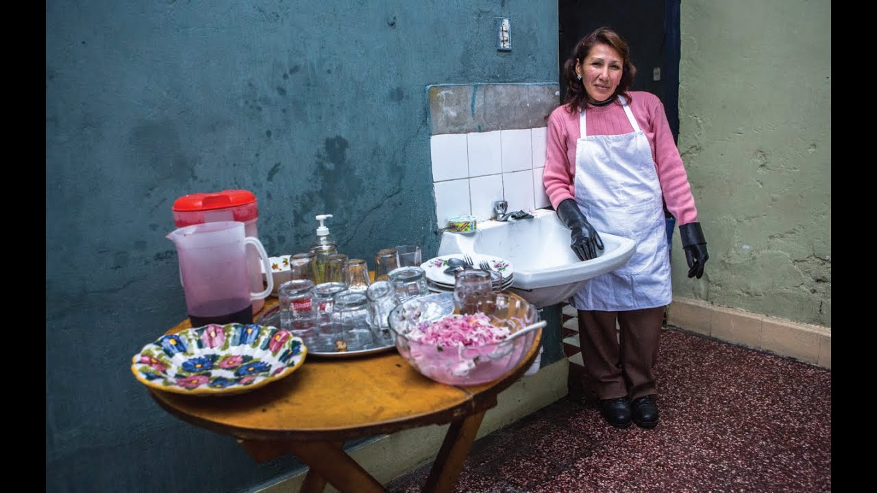 Barriers to decent work for women in Peru