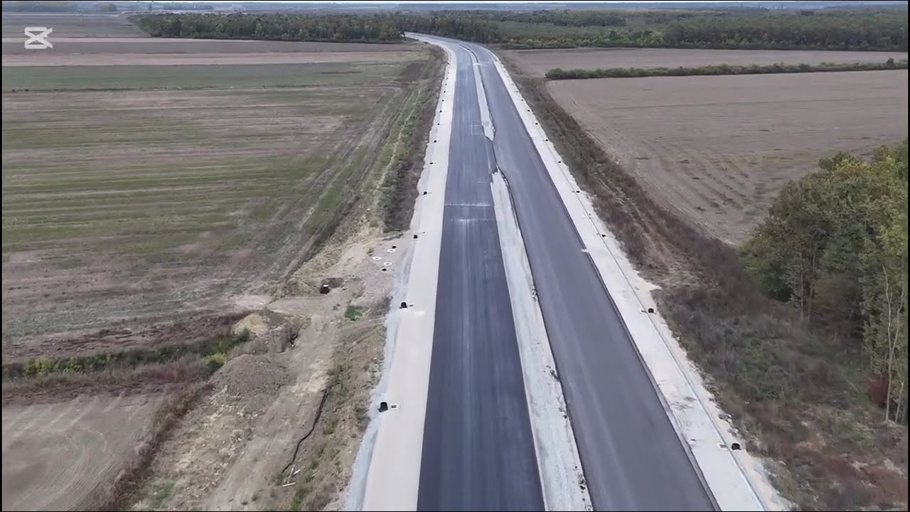 Petlja kuzmin i cela trasa do Sremske Rače i graničnog prelaza - dron snimak