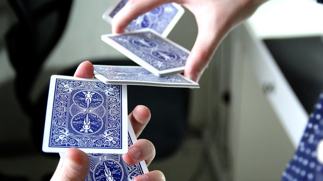 ЭФФЕКТНЫЙ ФЛОРИШ С КАРТАМИ ОБУЧЕНИЕ // CARDISTRY ОБУЧЕНИЕ