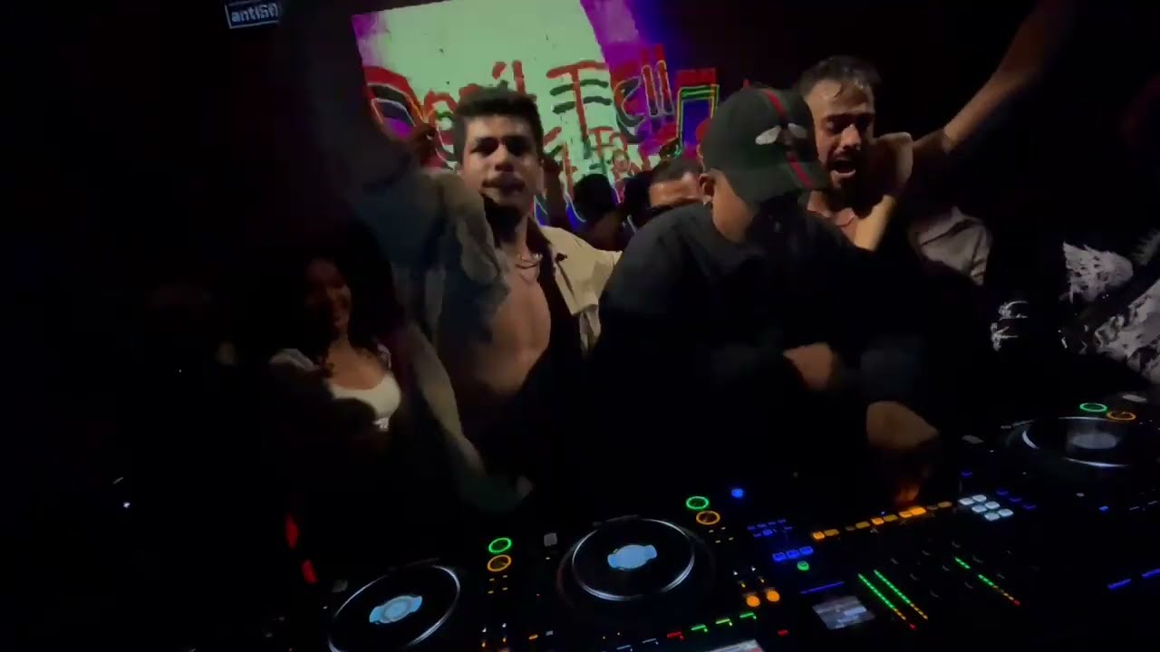 Diffshock , Trishai  Dropping - The Dogon Sirius (Jizzy & Mechanic Remix) LIVE! antiSOCIAL