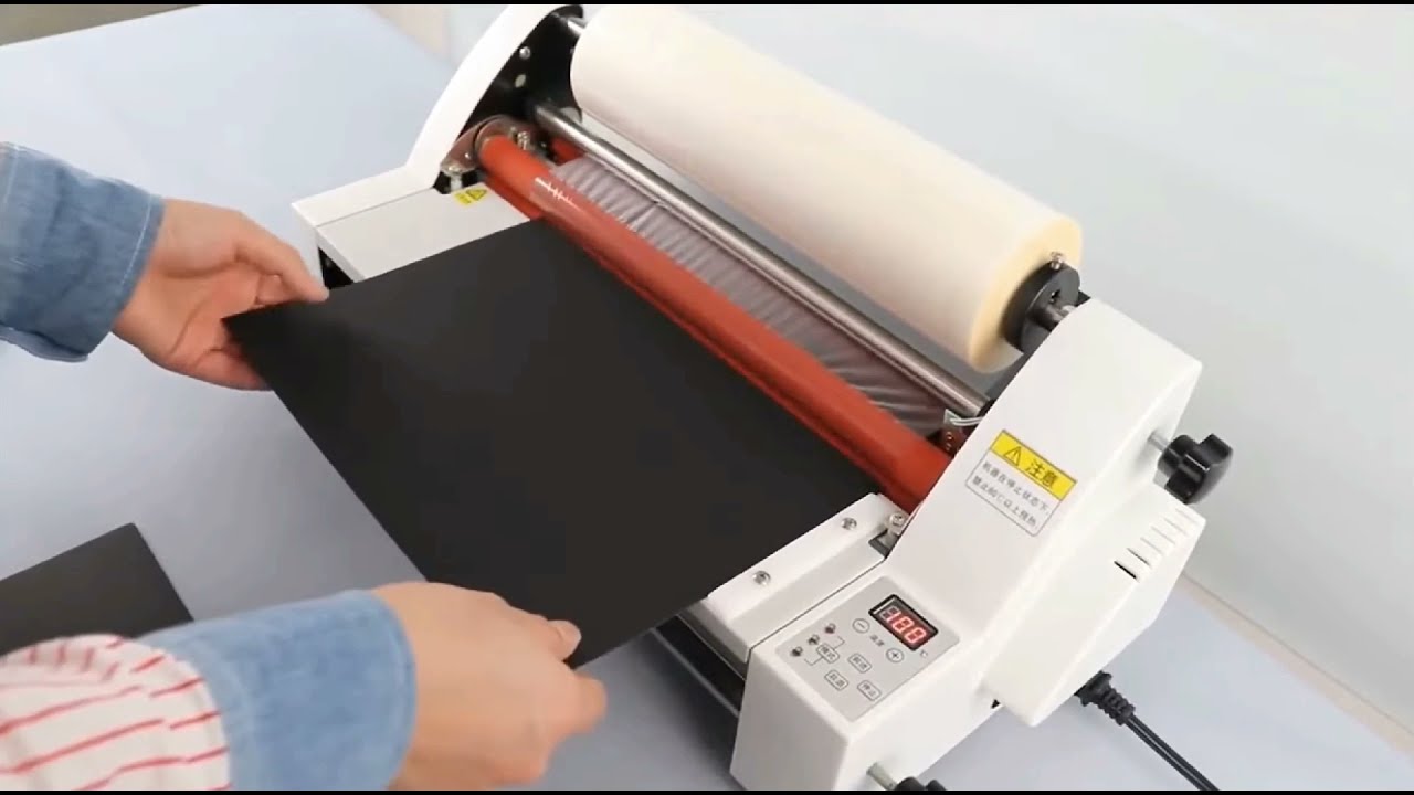 V350 desktop laminating machine