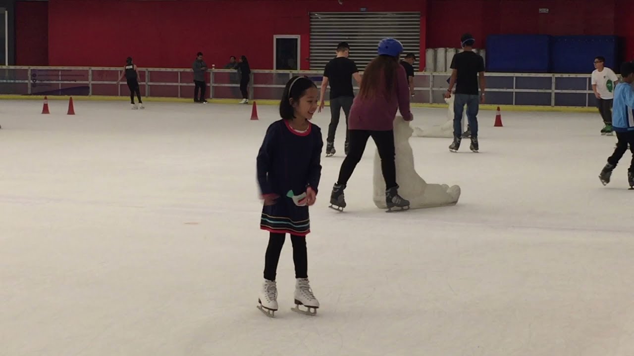 SM Megamall Ice Skating Lessons