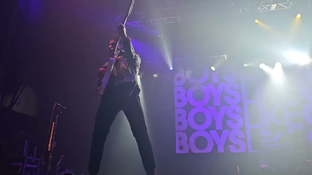 Hero / Heroine - Boys Like Girls