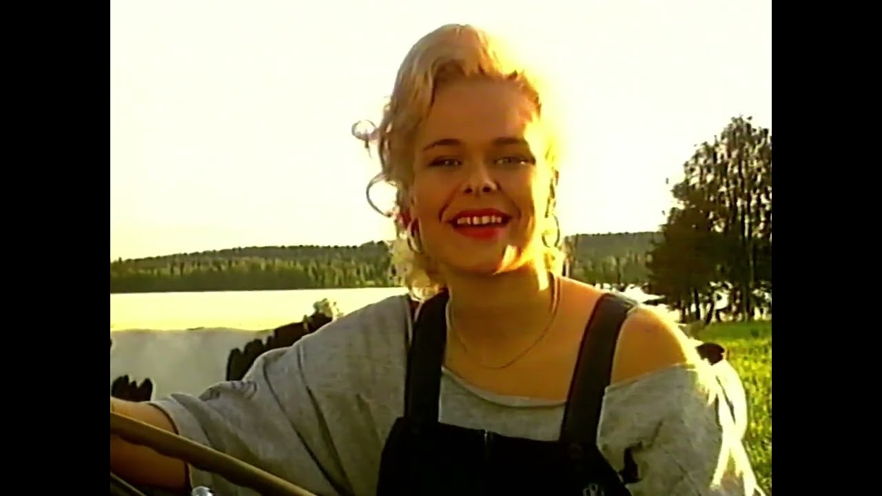 MTV3:n kuuma kesä - Kesätyttö Juankoskelta (1993)