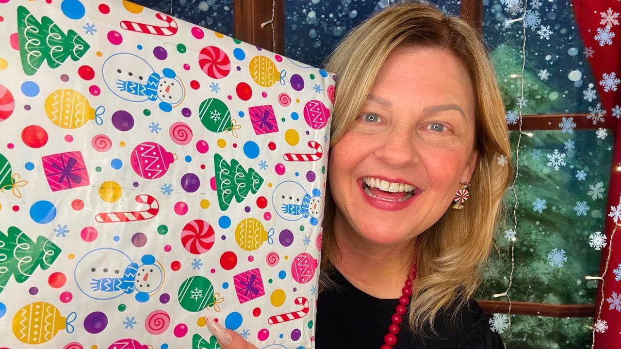 ASMR | Santa Collab Unboxing Gifts from ASMR OWL 🦉🎄🎁 Tingly Tapping