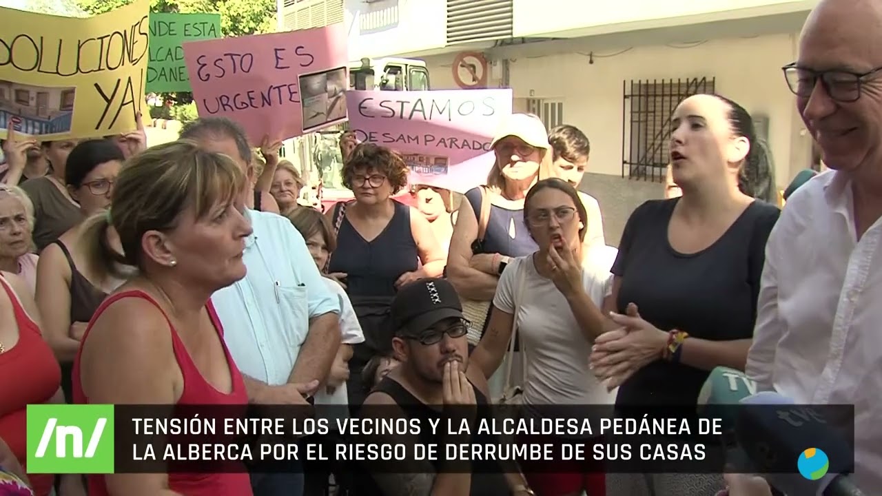 24/07/2024 Familias de la Alberca llevan un mes desalojadas por el riesgo de derrumbe de sus casas.