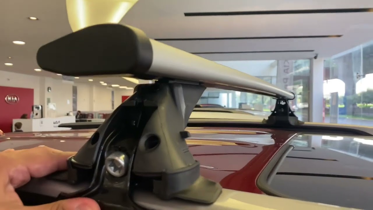 Instalación barras porta equipaje LX3 para Kia Seltos 2023