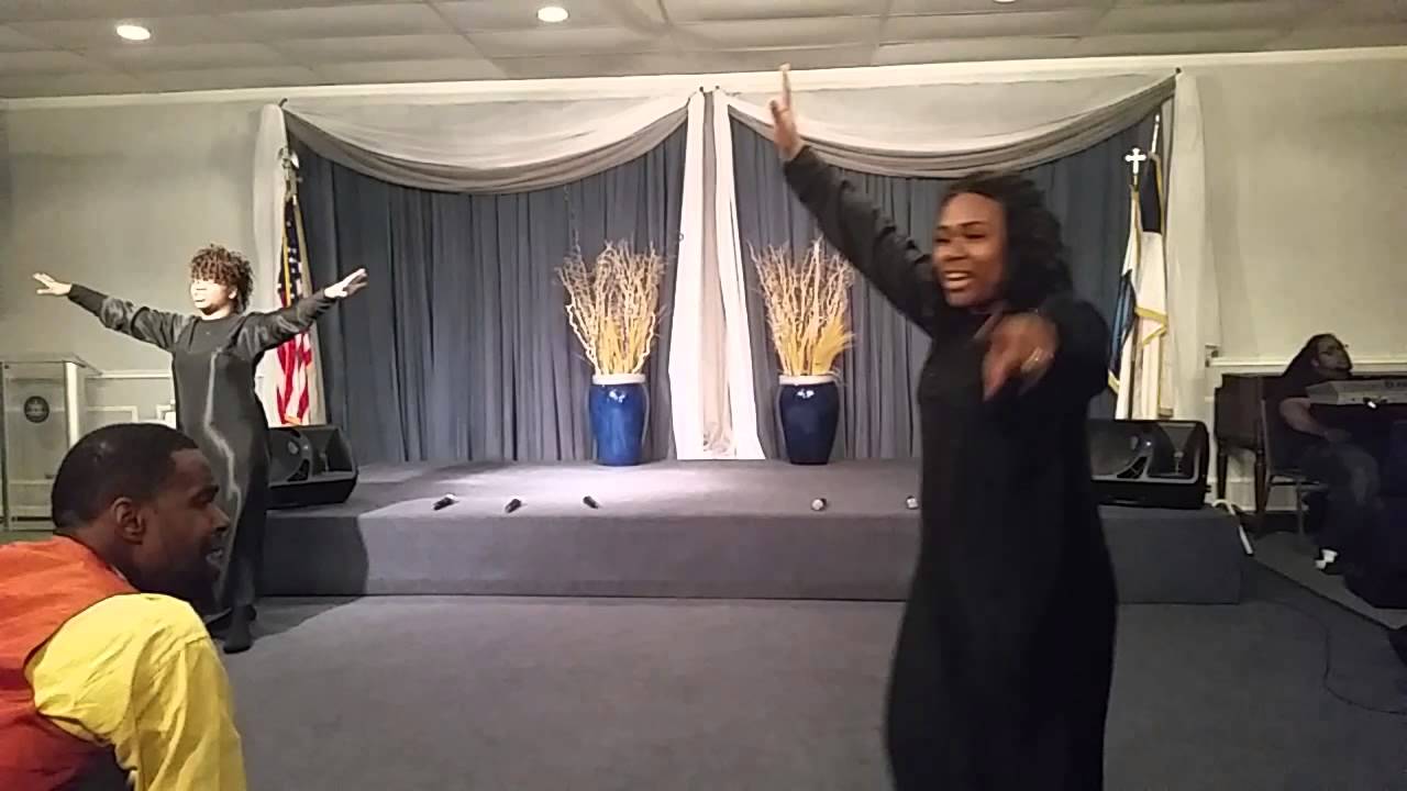 Praise dance to kierra sheard free