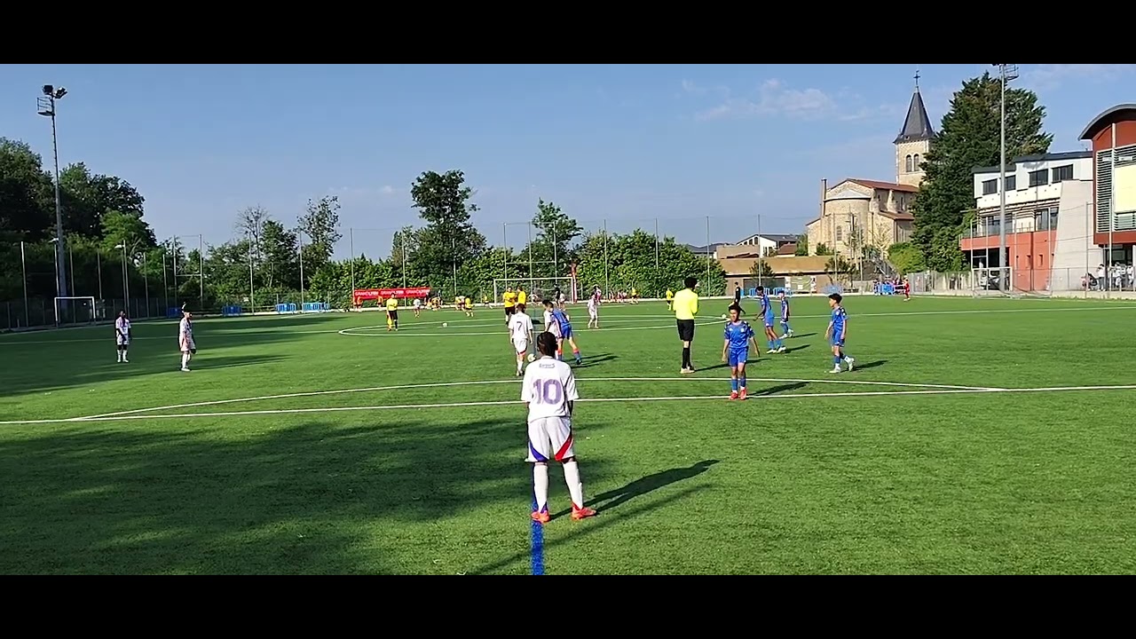 Olympique Lyon U12 vs FC Versailles U12 A - match de poule - FCLDSD Cup Limonest - 14.06.2025
