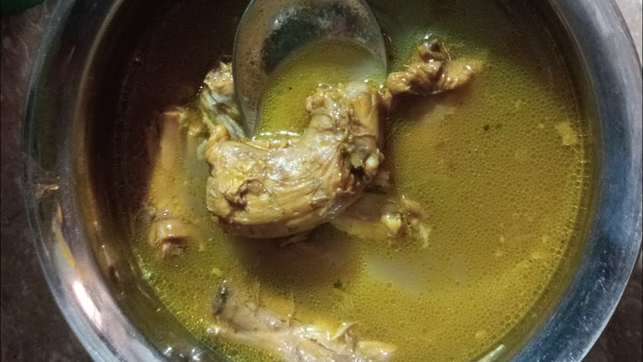 Chicken neck soup healthy bhi tasty bhi sardiyo m zaroor banain🍲