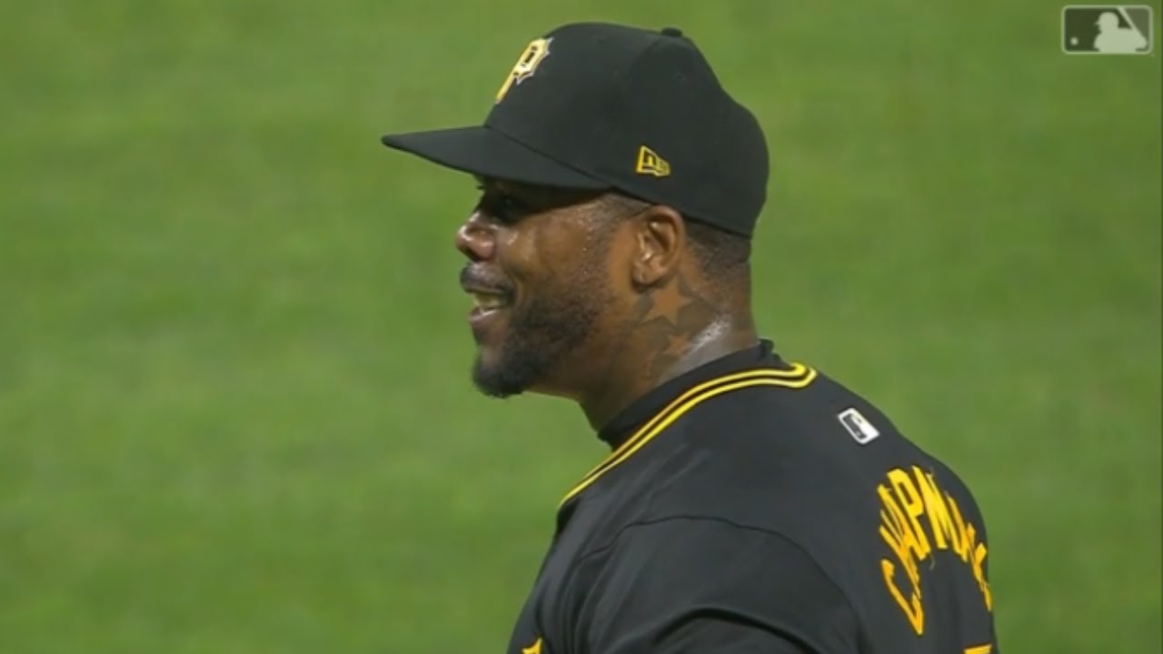Aroldis Chapman Just Threw 105 MPH Again