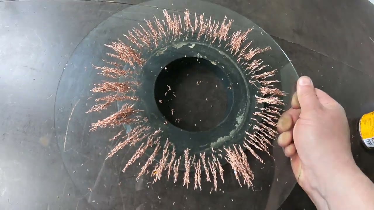 Zagospodarowanie odpadów w recyklingu czyli linie pola magnetycznego