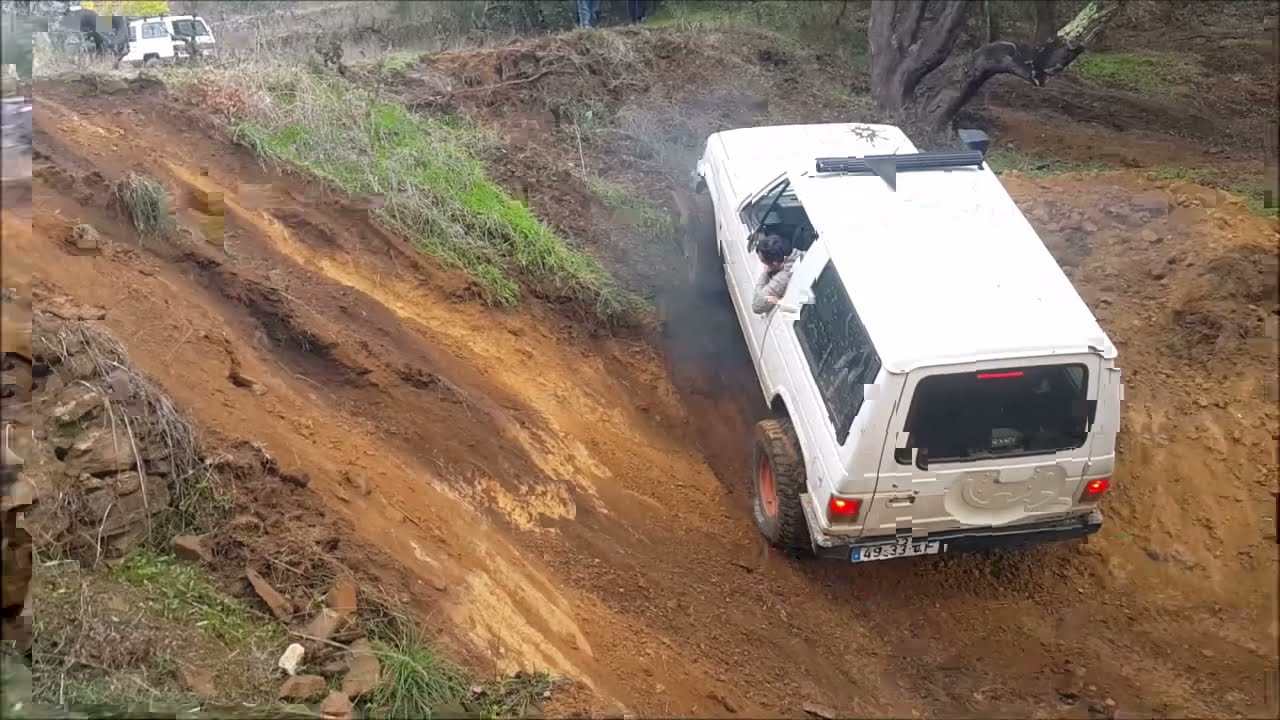 Mitsubishi Pajero MKI Offroad Compilation #4