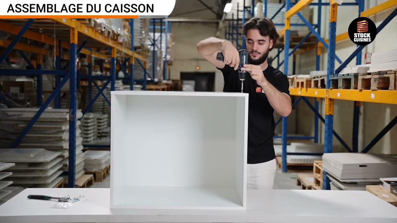 Monter un caisson bas de cuisine - Tutoriel | Stock Cuisines